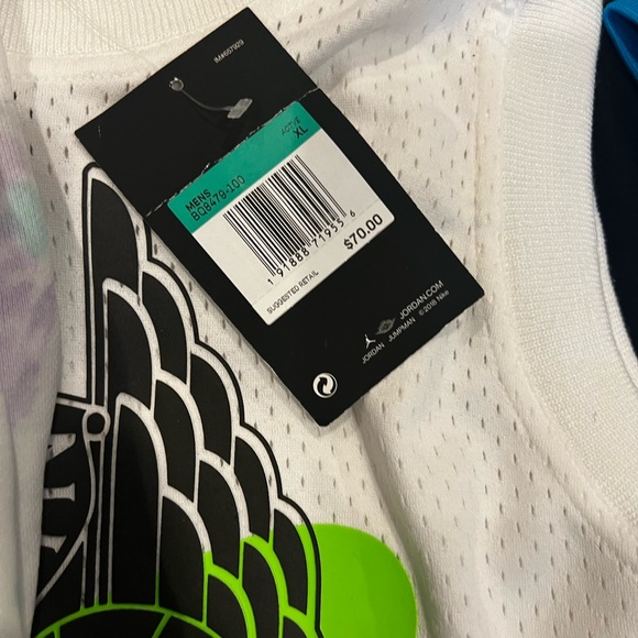 Jordan Nike men’s XL bundle NEW, joggers. Socks, shirts and shorts - Picture 10 of 11